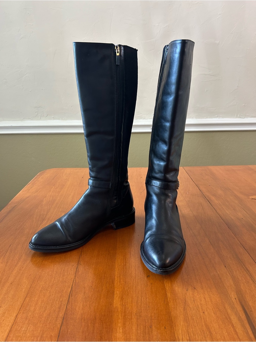 Aquatalia Weatherproof Black Leather Stretch Tall Riding Boots Size 8